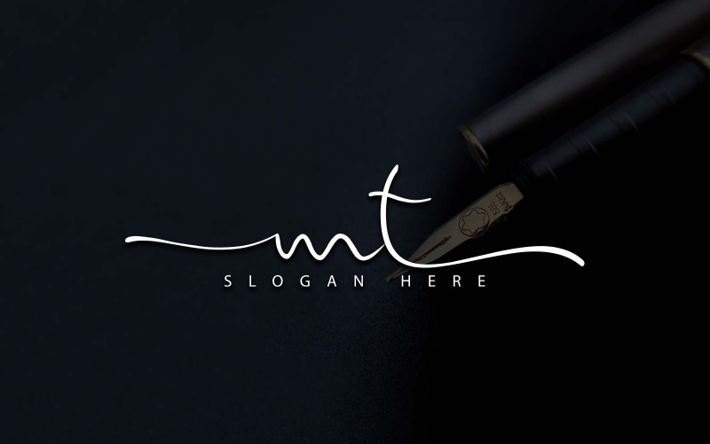 Kreatywna fotografia MT Letter Logo Design