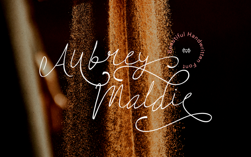 Fuente Aubrey Maldie Script