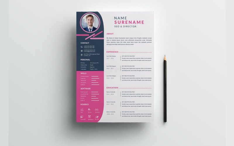 Layout del modello CV con accenti rosa