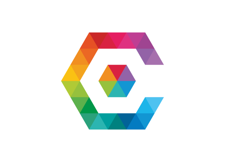 Modelo de logotipo de cubo colorido letra C