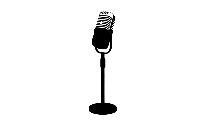 Vintage microfoon op statief voor radio- en televisie-uitzendingen en spraakopnames, geïsoleerd op een witte achtergrond.