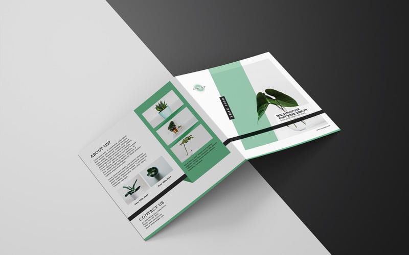 Brochure carrée multifonctionnelle à deux volets