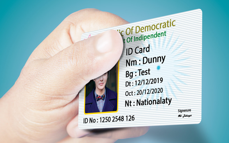 Download Мокап для продукта "ID Card and Hand product mockup" / ID Card and Hand product mockup - Мокап для продукта на тему графика card carnet hand id identification identity infinite background isolated license mockup nationality plastic print web