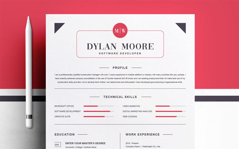 Modèle de CV Dylan Moore
