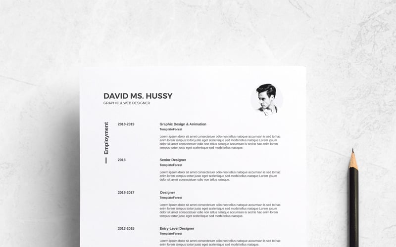 David Ms. Hussy - Modello di curriculum professionale