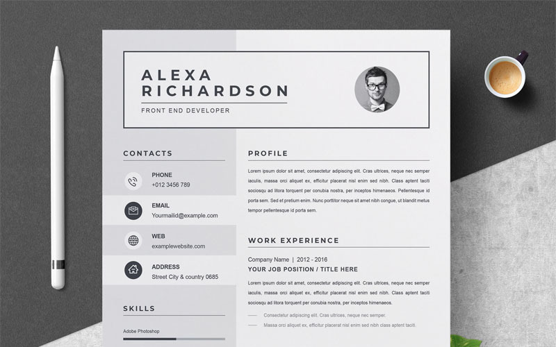 Modello di curriculum Alexa Resume